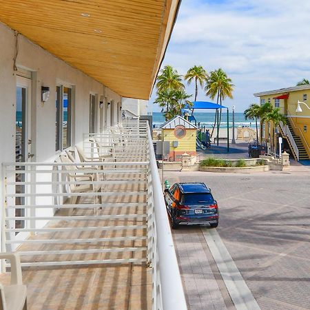 Appartamento Ocean View Balcony With Pool & Parking -M42 Hollywood Esterno foto