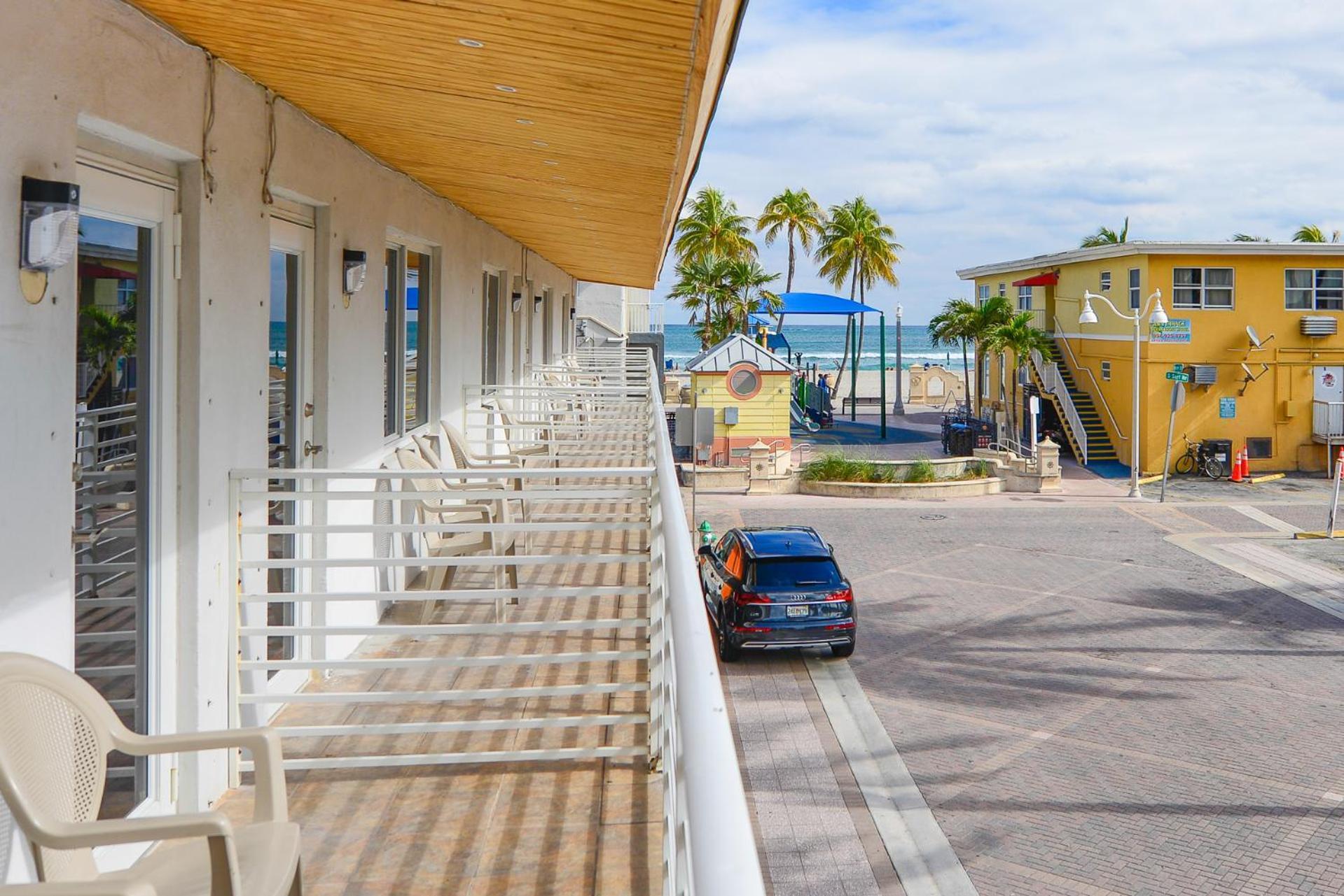 Appartamento Ocean View Balcony With Pool & Parking -M42 Hollywood Esterno foto