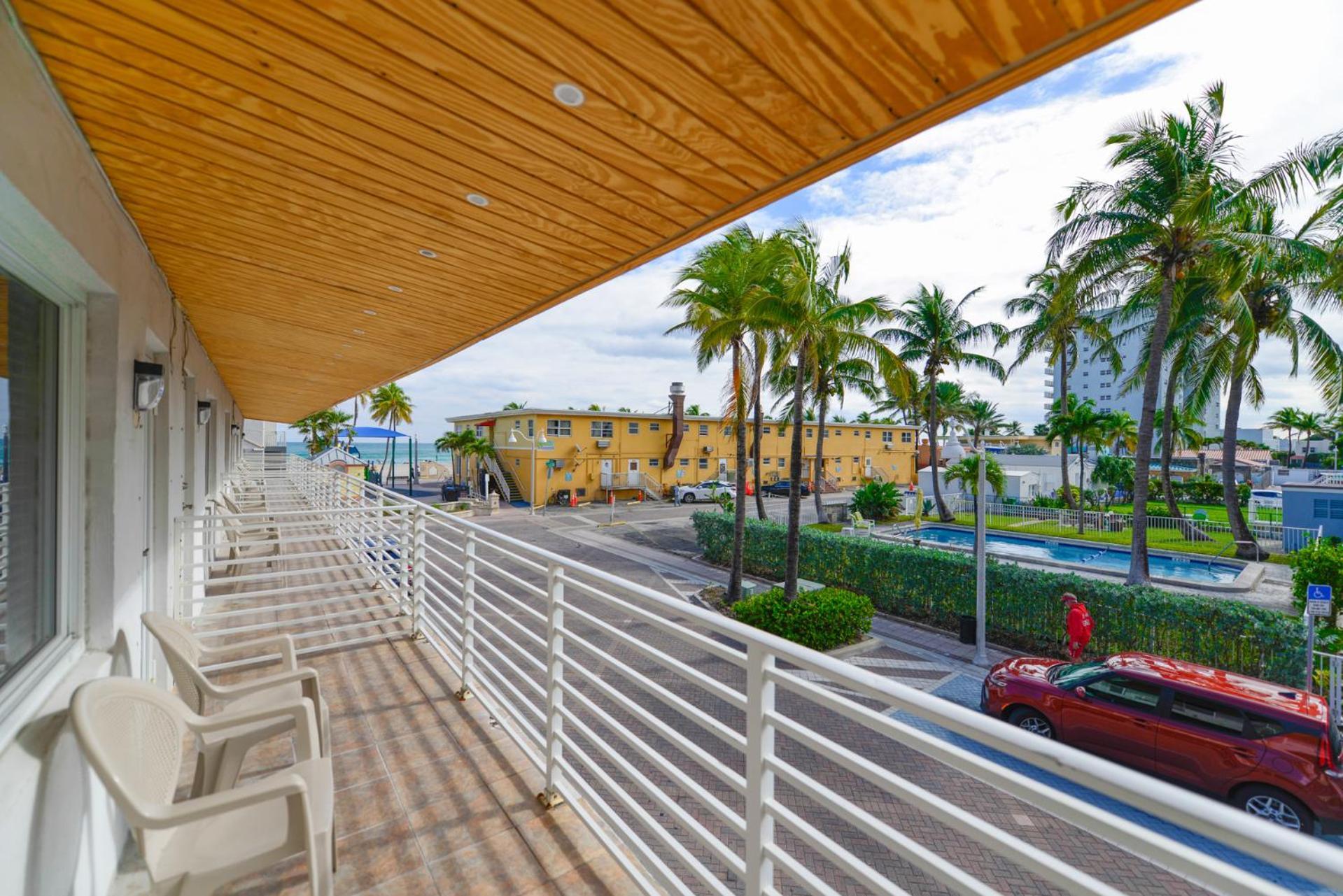 Appartamento Ocean View Balcony With Pool & Parking -M42 Hollywood Esterno foto